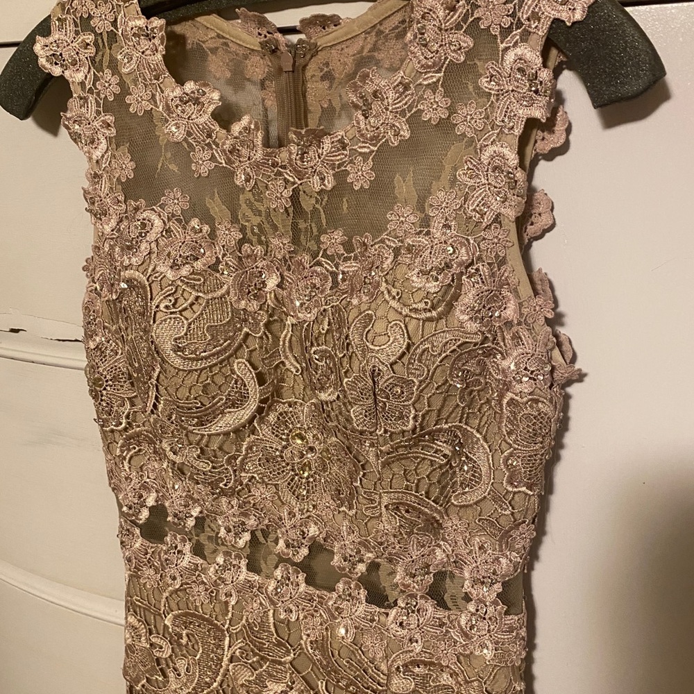 Formal Gown - Picture 3 of 7